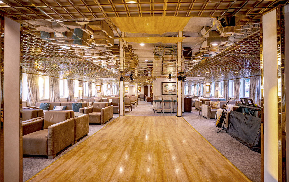 MS La Belle de l'Adriatique Salon und Bar - ©Alexandre-Sattler