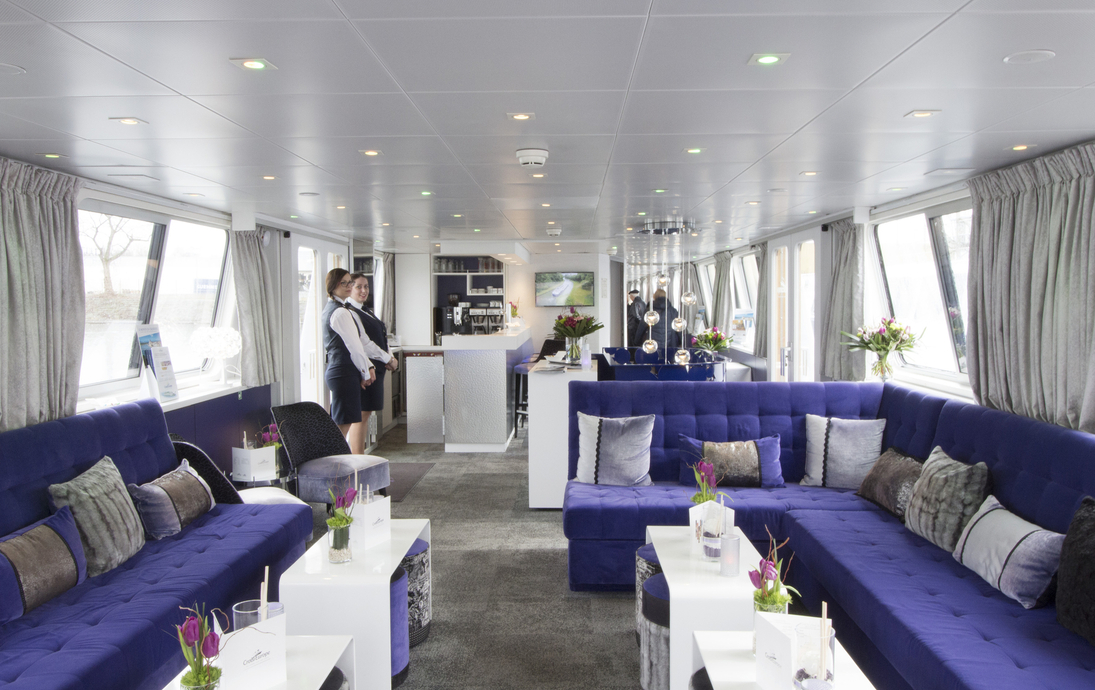 Salon, Bar MS Deborah - 213818©CroisiEurope