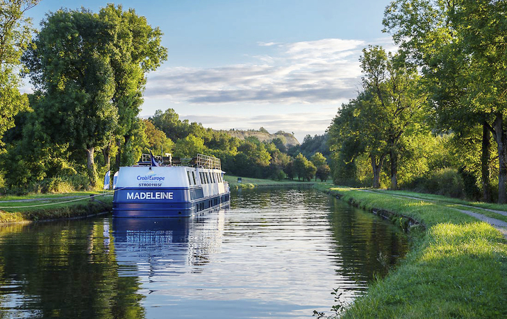 MS Madeleine - 167401©Bill Maloney