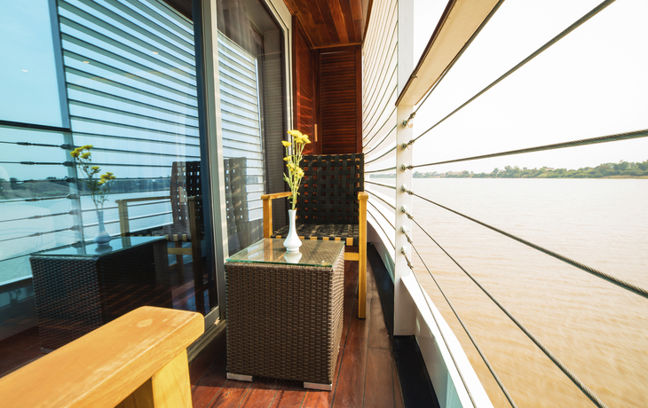 T48, RV Indochine II, Außen, Balkon - ©Live Studio