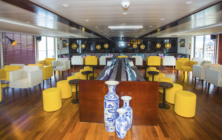 RV Indochine II, Innen, Salon, Bar - ©CroisiEurope 
