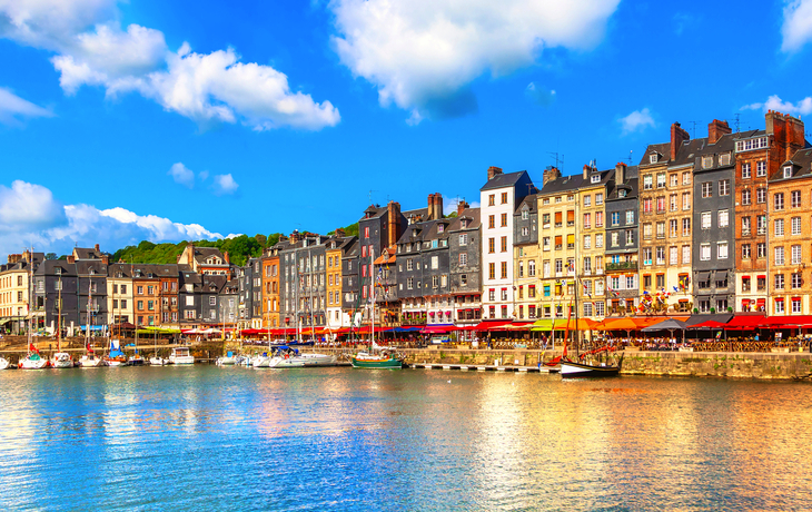 Hafen von Honfleur in der Normandie - © stevanzz - stock.adobe.com
