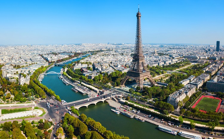 Luftaufnahme von Paris - © saiko3p - stock.adobe.com