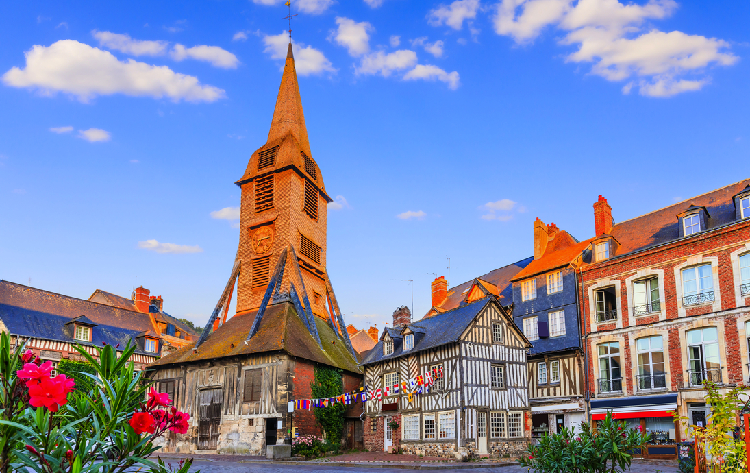 Honfleur - Glockenturm der Kirche der Heiligen Katharina - © SCStock - stock.adobe.com
