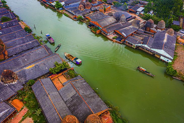 Töpferdorf Mang Thit - © CravenA - stock.adobe.com