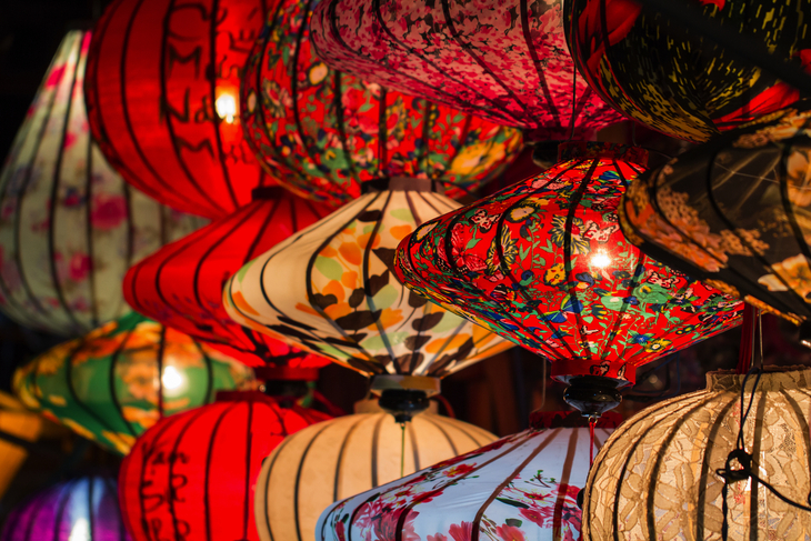 Seidenlaternen in Hoi An - © Jalonso - stock.adobe.com